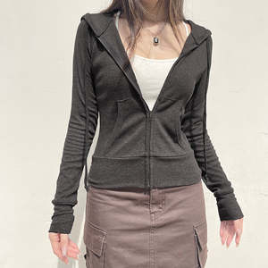 Sweat à capuche zippé uni, coupe ajustée, manches longues, anti-boulochage, respirant, hiver, logo personnalisé imprimé sur le devant pour femme - Product Image 6