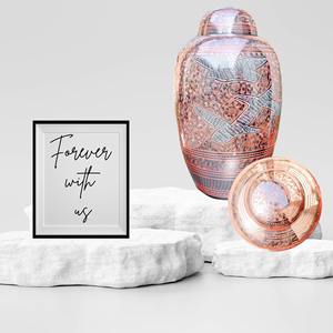 Urne funéraire américaine de haute qualité en laiton LU, entièrement gravée avec des oiseaux en vol et un motif floral, blanche, 200 pouces cubes - Product Image 3