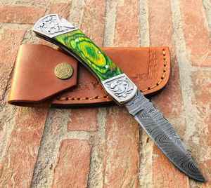 มีดพับเหล็กดามัสกัสทำมือ พร้อมด้ามเหล็กสลักลาย มีดพับเหล็กดามัสกัสทำมือสำหรับกิจกรรมกลางแจ้ง OEM - Product Image 1