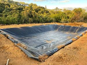 มาโคร ®   แผ่นปูบ่อเก็บน้ำ HDPE โพลีเอทิลีนความหนาแน่นสูง  แผ่นกันซึม ASTM GRI GM13 ป้องกันรังสียูวี สำหรับเก็บน้ำ - Product Image 5
