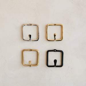 Crochet en laiton PrimeAlloy, Crochet en laiton NobleMetal, Support mural en laiton véritable, Crochet en laiton massif moulé, Crochet utilitaire en laiton BrassOrigin - Product Image 4