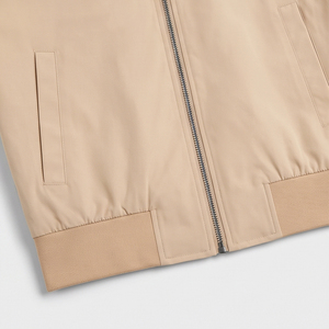 Chaqueta bomber ligera y elegante para hombre, totalmente personalizable, con cremallera, impermeable, cortavientos y transpirable. - Product Image 4