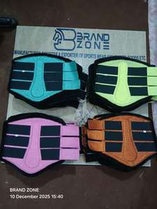 Fabricant professionnel de produits d'équitation, bottes équestres en cuir verni, protections de tendons pour chevaux, prix usine. - Product Image 6