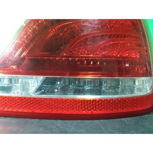 Luz Trasera Derecha Usada Equus 924023N000 - Product Image 5