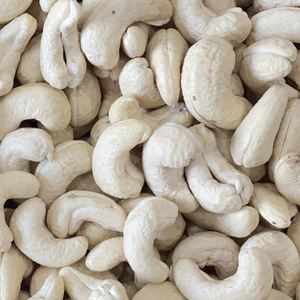 Good Quality Cashew W320 Cashew <b>Nuts</b> From Manufacture Santigo - Product Image 1