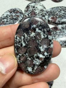 Natural <b>Ruby</b> Fall Oval Cabochon Polished Loose Gemstone For Jewelry Making - Product Image 3