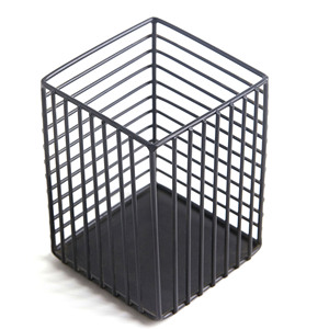 Modern Metal Wire Fruit <b>Basket</b> with Leather Handles Round Black Vegetable <b>Bread</b> Storage Bin Organizer Kitchen Countertop <b>Basket</b> - Product Image 3