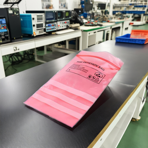 Bolsas con Cierre de LDPE con Protección ESD e Impresión en Huecograbado para Empaque de Módulos de Batería y Componentes Electrónicos - Product Image 1
