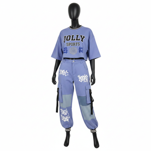 Conjunto de Pantalones Cargo y Top Corto de Felpa Francesa de Algodón Lavanda de 240 GSM para Mujer, Diseño de Paneles, Impresión de Pantalla, Logotipo Personalizado - Product Image 1