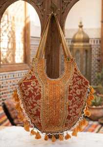 Sac fourre-tout léger en cuir véritable à motif floral perlé, grande capacité, pliable, pour femme, idéal pour les soirées, inspiré de la culture indienne - Product Image 2