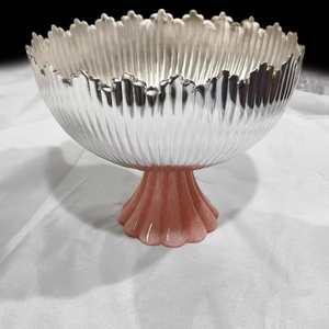 Frutero de Aluminio Pulido Ligero Hecho a Mano de Primera Calidad para Decoración de Mesa de Comedor, Base de Color Hermoso Personalizada - Product Image 4