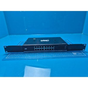 Switch Ethernet Linksys de 16 Puertos 10/100 EF4116, Usado, Piezas de Equipo Semiconductores Legacy - Product Image 2