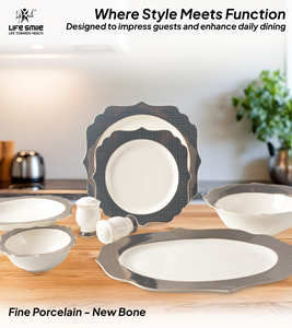 Service de table de luxe en porcelaine fine, 29 pièces – Blanc classique avec bordure texturée élégante noire et dorée - Product Image 3