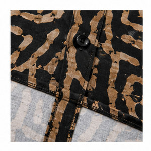 Camisa Premium para Hombre con Estampado Moderno, Diseño Digital Elegante y Cómoda Construcción en Mezcla de Algodón - Product Image 5