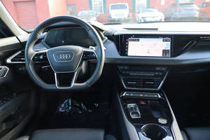 Audi e-tron GT quattro Premium Plus d'occasion en bon état, modèle 2023 - Product Image 3