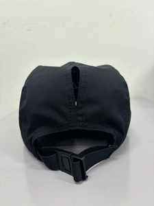 Gorra de Campamento de 5 Paneles de Poliéster con Logotipo Personalizado Bordado en 2D para Actividades al Aire Libre, Correr, Acampar, Pescar, Fabricada en Vietnam - Product Image 5