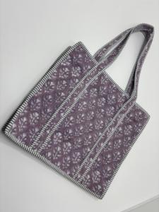 Bolsa de Mano Hecha a Mano 100% Algodón con Patrón de Camuflaje, Plegable y Reutilizable para Viajes, Uso Diario y Embalaje de Regalos - Product Image 4