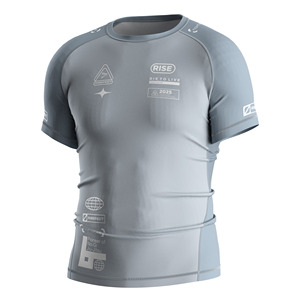 เสื้อยืดออกกำลังกายผู้ชายทรงสลิมฟิต คอกลม แขนยาว แห้งเร็ว ยืดหยุ่นสูง ผลิตจากผ้าสแปนเด็กซ์/โพลีเอสเตอร์ เหมาะสำหรับปั่นจักรยาน น้ำหนักผ้า 320 กรัม - Product Image 6