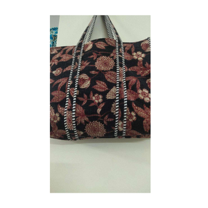 Bolsa de Mano de Terciopelo Estampado de Primera Calidad, Bolsa Acolchada con Estampado Indio, Bolsa de Compras Sostenible - Product Image 4