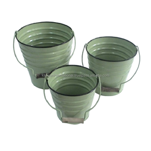 Juego de 3 Macetas de Metal Ecológicas de la Mejor Calidad con Orificio de Drenaje para Decoración de Jardín en Casa y Restaurantes - Product Image 1