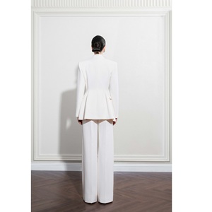 Nuevos Trajes y Blazers de Mujer de Calidad, Elegante Blazer Cruzado de Corte Relajado WhiteAnt para Mujer - Product Image 5