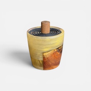 Quemador de Incienso de Madera de Acacia y Resina Epoxi de Estilo Árabe Moderno, Mubkhar Hecho a Mano de Lujo para Oud, Fragancia Árabe - Product Image 3
