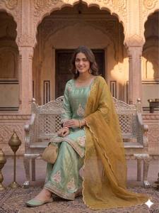 Designer <b>Women's</b> Modern Graduation Party Wear Set Top <b>Kurta</b> / Kurti Heavy Fendy Silk - Product Image 3