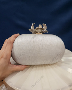 Wholesale Luxury Handmade Embroidered Minaudiere Clutch Floral Evening Bag Bridal <b>Wedding</b> Party <b>Box</b> Purse OEM ODM - Product Image 5