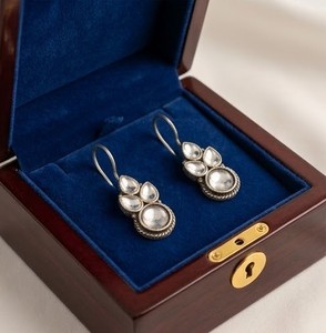 DIVYORO VINTAGE KUNDAN DROPS - Product Image 2
