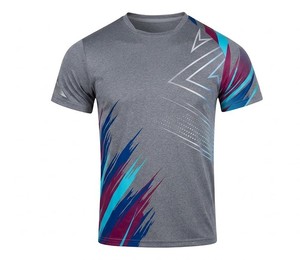 Camiseta de Tenis de Mesa y Bádminton de Secado Rápido y Transpirable, Sublimada de Alta Calidad, Manga Corta, Cuello en V, Unisex, para Gimnasio, de Malla con Spandex, para Verano - Product Image 1
