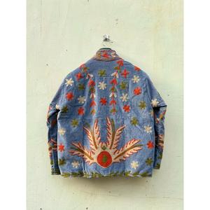 Chaqueta Bomber Vintage Ecológica de Terciopelo Tejido a Mano con Cuello Mandarín, Manga Larga, Estampado Floral, 100% Algodón, Otoño - Product Image 4