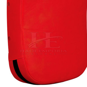 Bouclier de frappe confortable et léger pour l'entraînement aux arts martiaux, idéal pour les débutants en pratique de coups de poing et de frappes. - Product Image 5