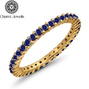 Bague d'éternité classique pour femme en argent 925 plaqué or 18 carats avec moissanite sertie à griffes, certifiée IGI - Charm Jewells - Product Image 3