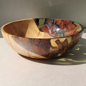 Bol en résine de peau de chêne et de noyer, fait main, bol décoratif en bois et résine, bol à bijoux - Product Image 1