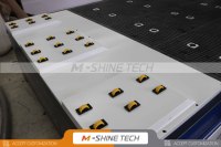 Centre d'usinage CNC 4 axes à tête oscillante 2030 2130 2137 avec table à vide pour le travail du bois, le bois massif et les meubles en MDF