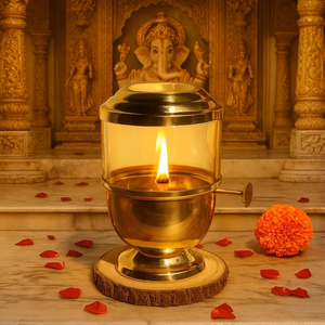 Lampe à huile traditionnelle en laiton pur Akhand Jyoti Diya avec couvercle en verre et contrôle de mèche réglable pour Pooja, temple, maison, Diwali, Navratri - Product Image 2