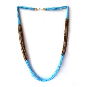 Collier en chaîne de perles de verre artisanales indiennes, design élégant et personnalisé, collection pour fiançailles, mariage et soirées - Product Image 2