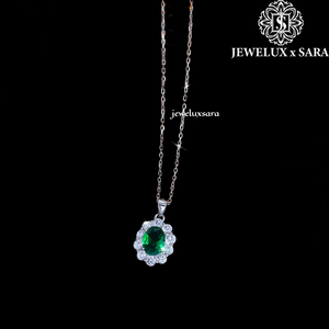 Elegante Collar con Colgante de Diamante Moissanite Plateado con Piedra de Corte Brillante para Joyería Nupcial, Uso en Moda y Ocasiones Especiales - Product Image 1