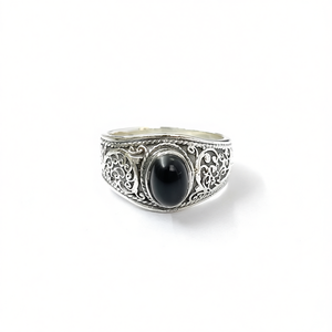 Bague en onyx noir et moissanite, 5,8 grammes - Product Image 2