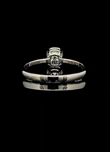 Anillo Solitario de Diamante Natural con Corte Cojín de Diseño, con Piedra Central Certificada por GIA de 1ct, en Oro Blanco de 18kt, para Chicas Modernas - Product Image 3