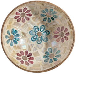 Vente en gros de bols en coquille de noix de coco gravés modernes, artisanaux, durables, uniques, polis, écologiques et d'art maîtrisé - Product Image 2