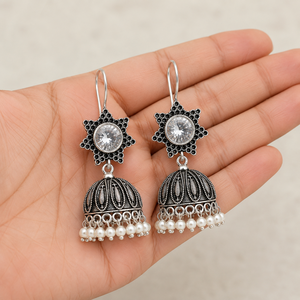 Pendientes Jhumka de Plata Oxidada con Zirconia en Forma de Estrella, Diseño de Última Moda, Hechos a Mano, de Latón, Estilo Bohemio Tribal, para Mujer, Ideales para Fiestas - Product Image 5