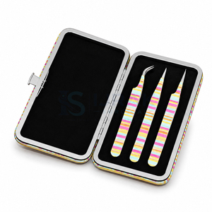Juego de 3 Pinzas para Pestañas de Acero Inoxidable con Estuche a Rayas, Herramientas de Precisión para la Aplicación de Pestañas Postizas - Product Image 2