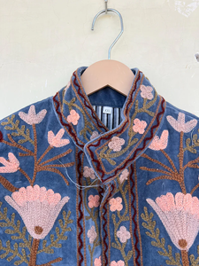 Veste kimono en velours Suzani faite à la main avec poche avant |   Couette écologique respirante anti-rides à séchage rapide 100% coton automne - Product Image 5