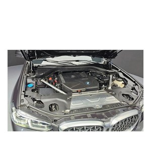 BMW X4 XDrive20i XLine 2022, conduite à gauche, boîte automatique, caméra de recul, toit ouvrant panoramique, phares LED, moteur 2.0L, 31 060 km - Product Image 6
