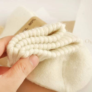 Calcetines de punto transpirables a rayas para mujer, de otoño, con puño de contraste de color, ecológicos, antibacterianos, de material de spandex/nailon - Product Image 3