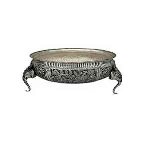 Urli sculpté avec soin sur trompe d'éléphant, taille moyenne - Product Image 1