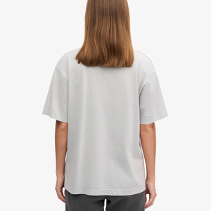 Camiseta Oversize para Mujer con Diseño Único, Logotipo Personalizado, Tela de Algodón de Alta Calidad, Secado Rápido, Transpirable, MOQ Bajo, Estilo Urbano - Product Image 2