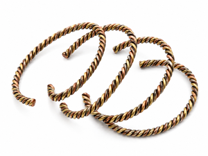Pulseras de alambre de latón trenzado de cobre, hechas a mano, tipo brazalete abierto, joyería artesanal de moda para tiendas de boutique - Product Image 2