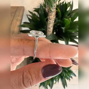 Bague ovale en diamant cultivé en laboratoire pour femmes, 4 carats, bijoux de luxe en argent Sterling 925, pour mariage, fiançailles, cadeau d'anniversaire - Product Image 5